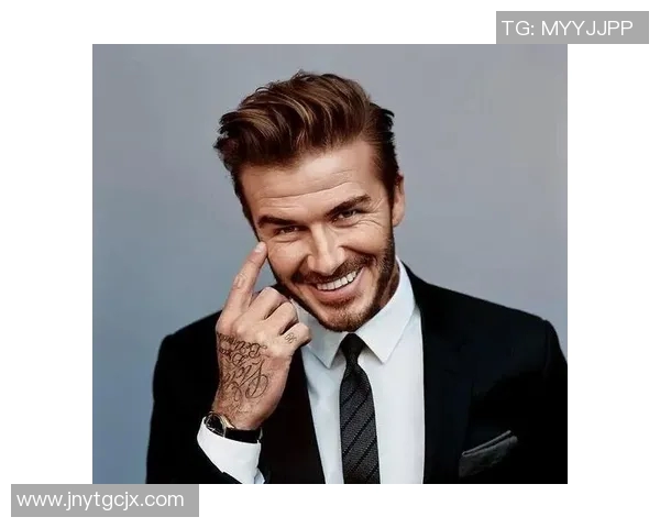 足球明星大背头发型解析时尚潮流与个人魅力的完美结合